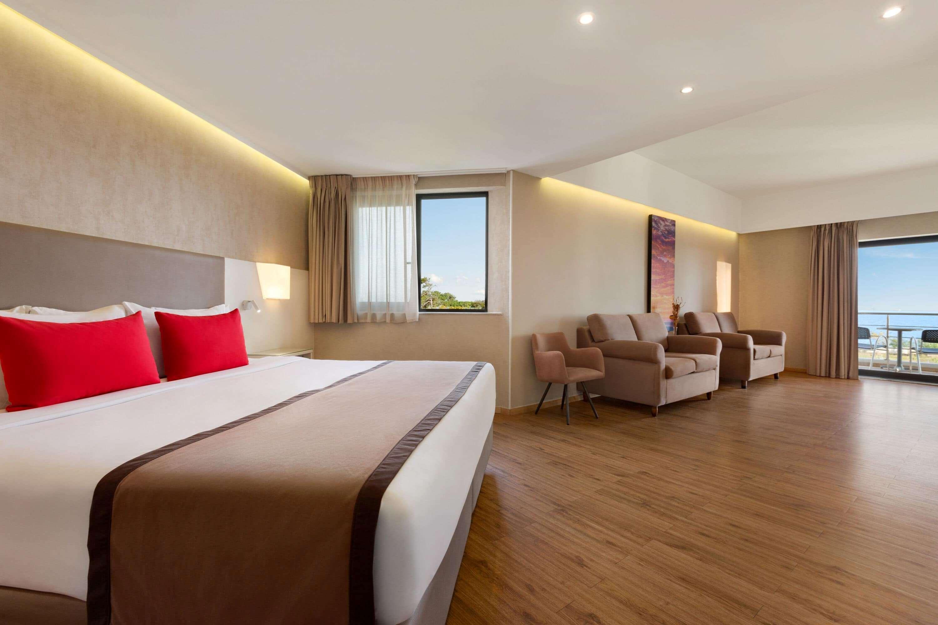 รามาดา พลาซา บาย วินด์แฮม ทรากี Hotel อเล็กซานโดรโพลิส ภายนอก รูปภาพ Suite