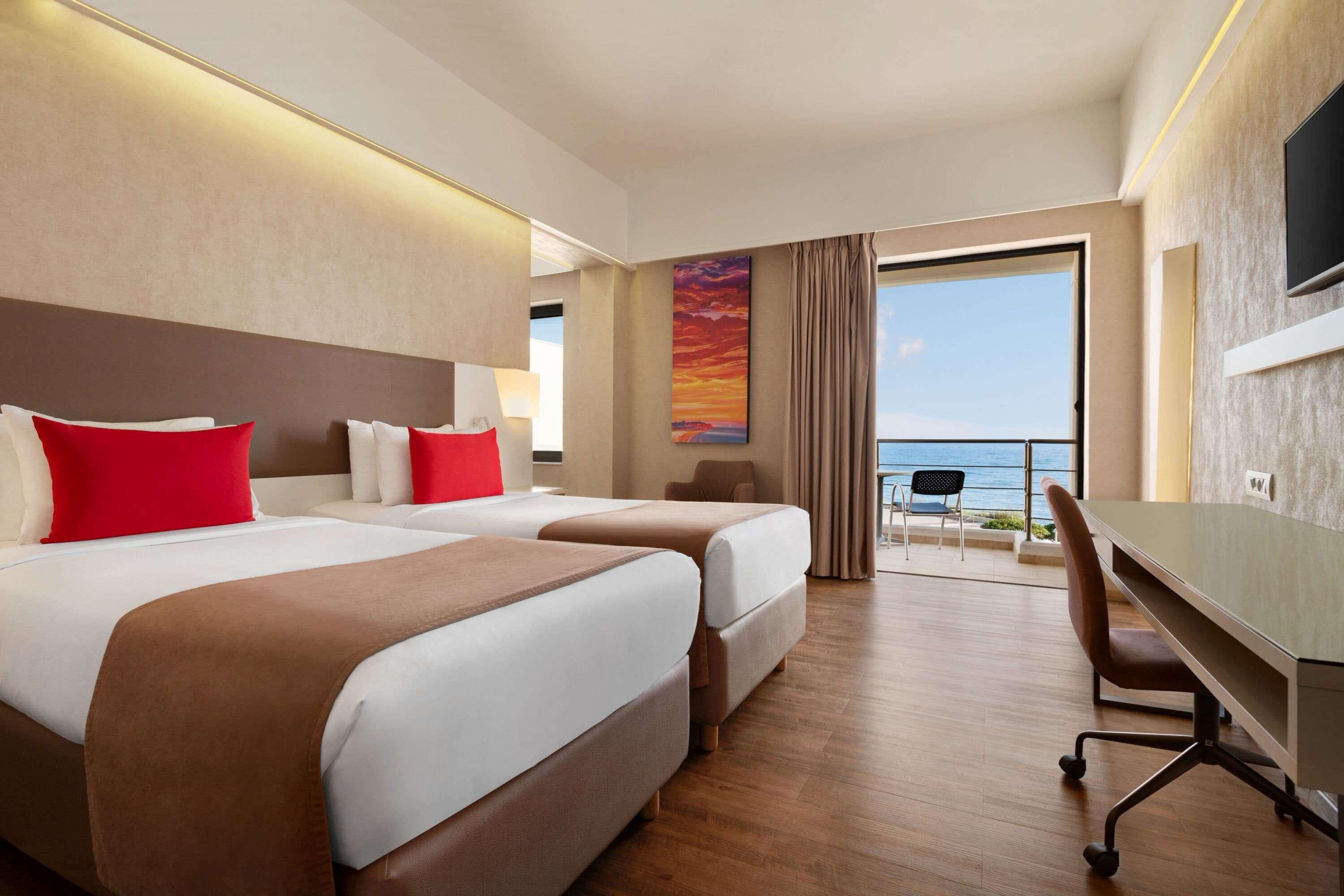 รามาดา พลาซา บาย วินด์แฮม ทรากี Hotel อเล็กซานโดรโพลิส ภายนอก รูปภาพ A room at the Hilton Athens