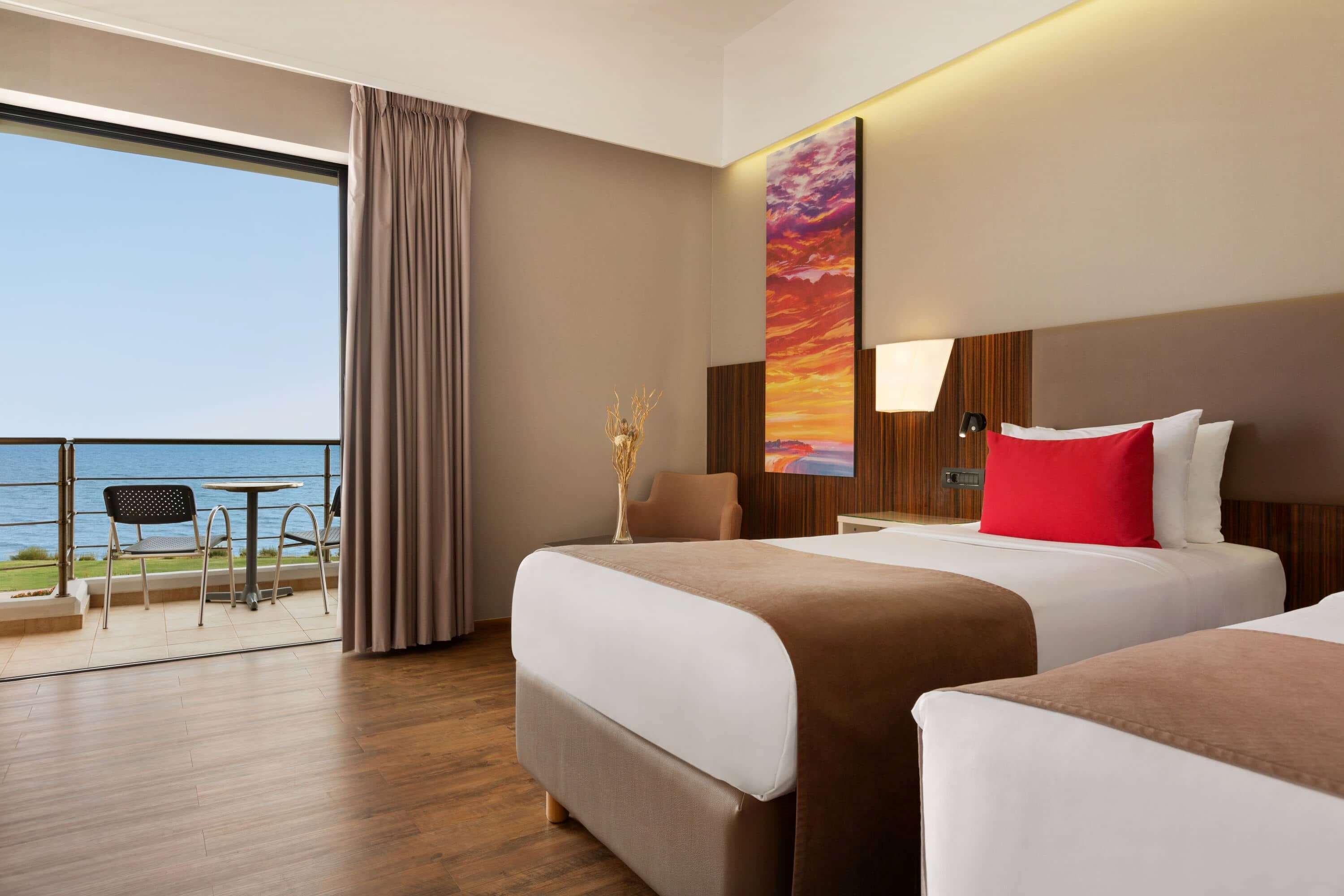รามาดา พลาซา บาย วินด์แฮม ทรากี Hotel อเล็กซานโดรโพลิส ภายนอก รูปภาพ A room at Hilton Garden Inn, Antalya, Turkey