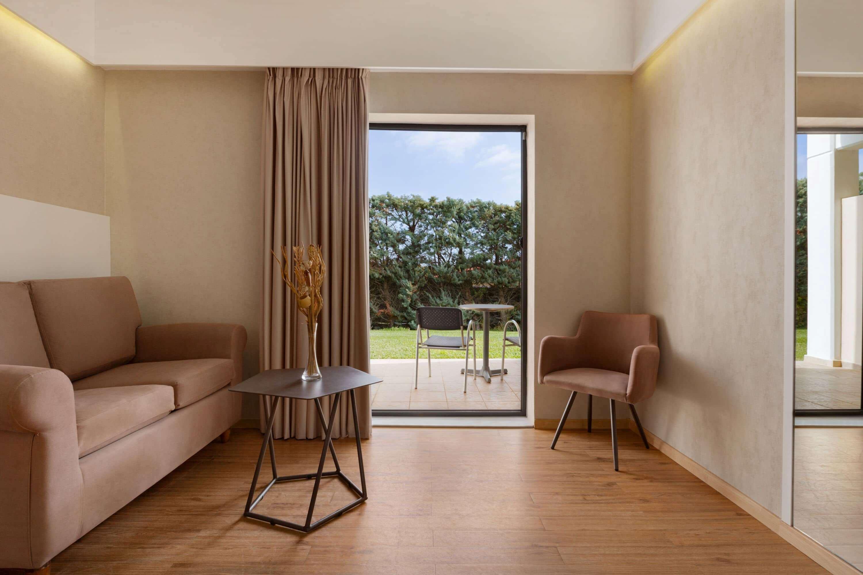 รามาดา พลาซา บาย วินด์แฮม ทรากี Hotel อเล็กซานโดรโพลิส ภายนอก รูปภาพ A room at the hotel