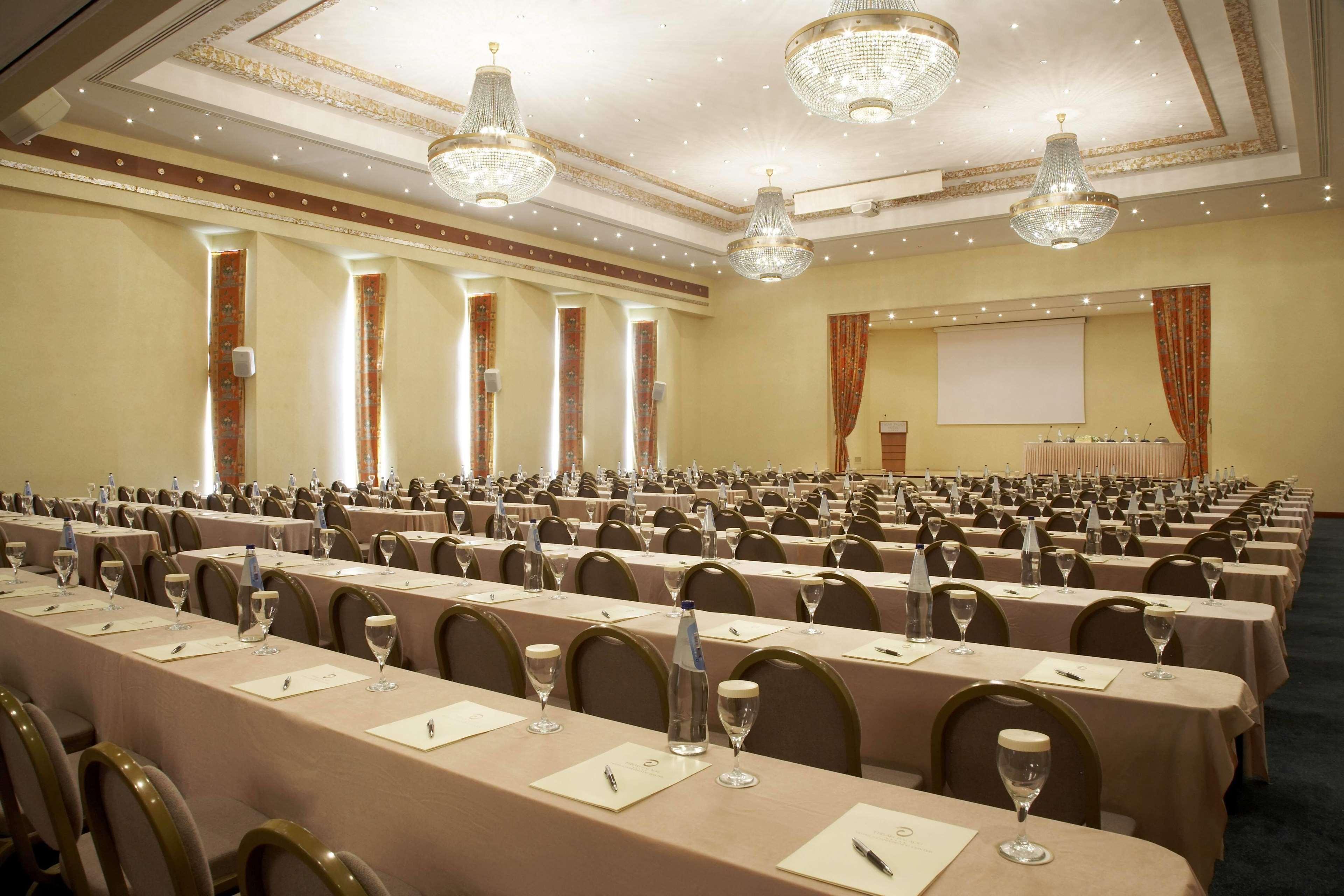 รามาดา พลาซา บาย วินด์แฮม ทรากี Hotel อเล็กซานโดรโพลิส ภายนอก รูปภาพ The Grand Ballroom